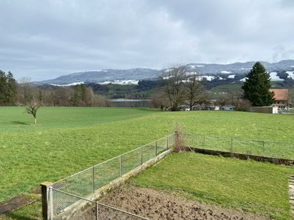 Historischer Bauernhof in der Nähe des Sees für 6 Monate zu vermieten 1/5
