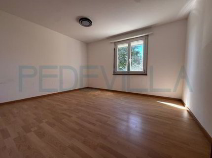 undefined 1/5
