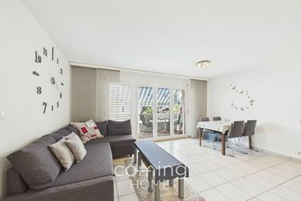 Renovierte 2.5 Zimmerwohnung in Naters mit sonnigem Balkon und... 1/5