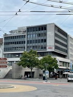 Entrepôt en location à Fribourg - 100 m² 1/1