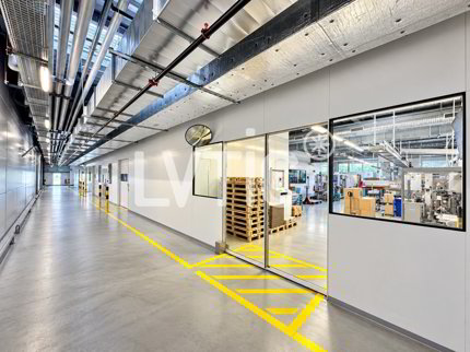 Entrepôt en location à Adresse sur demande - 2 050 m² 1/5