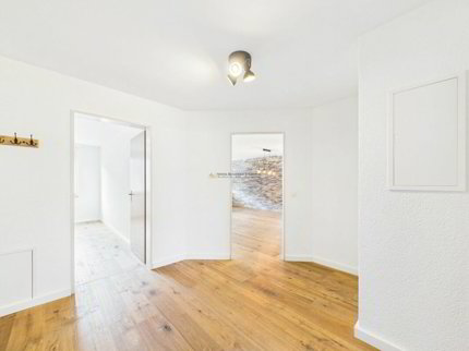 Appartement de 4.5 pièces en vente à Ormalingen - 100 m² 1/5