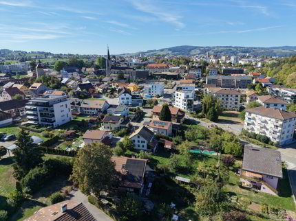 Appartement traversant de 4.5 pièces en vente à A quelques minutes de BULLE - 109 m² 1/3