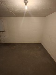 Entrepôt en location à Zürich - 26 m² 1/5