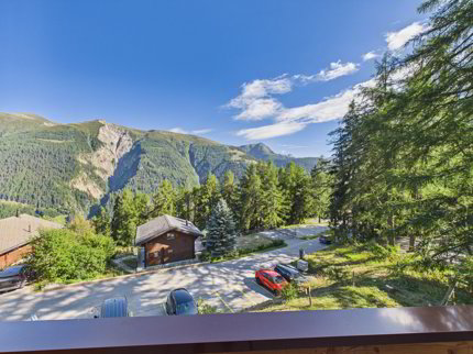 Möblierte 3.5-Zimmer-Wohnung mit Balkon und Bergsicht in Bellwald 1/5