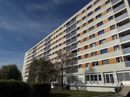 Belle surface commerciale / bureaux divisible à Nyon 1/1