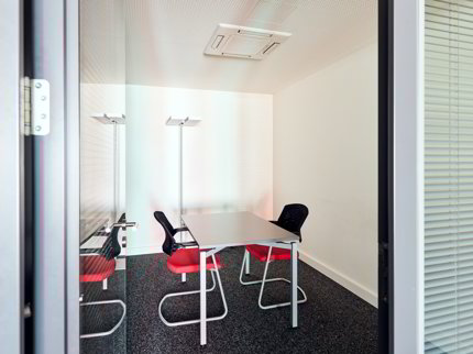 Schöne Gewerbefläche von 70 m² zu vermieten im Herzen von Romont 1/5