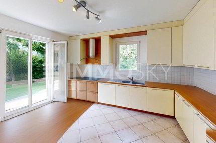 Maison de 8.5 pièces en vente à Neggio - 300 m² 1/5
