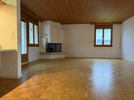 Charmante 3.5-Zi.-Dachwohnung mit Cheminée in Menziken AG 1/5
