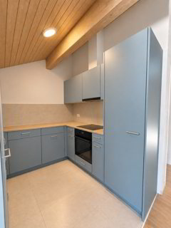 Charmante 3.0-Zimmer-Dachwohnung mit sonnigem Balkon 1/5