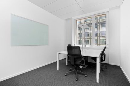 Bureau privé pour 3 à Regus Rhone 8 1/5