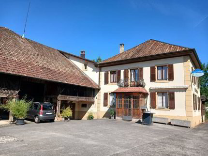 Bauernhaus mit 2 Wohnungen und Restaurant (mit weiteren Wohnungen... 1/5