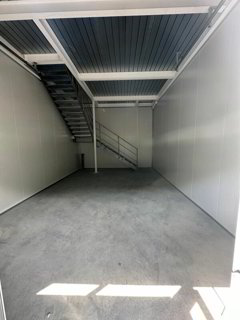 Box en duplex à louer 1/3