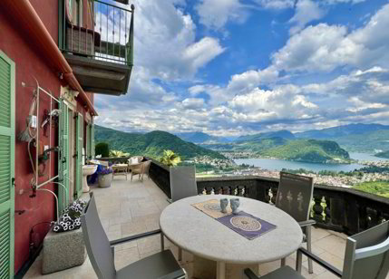 ITALIEN / Lago di Lugano - Exklusive Duplex-Wohnung in herrlichster Sonnenlage 1/5