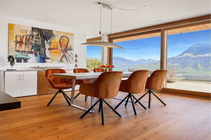 Exklusive und luxuriös möblierte Terrassenwohnung mit fantastischem Aussenbereich und Traumsicht 1/5