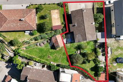 Casa con due appartamenti 1/3