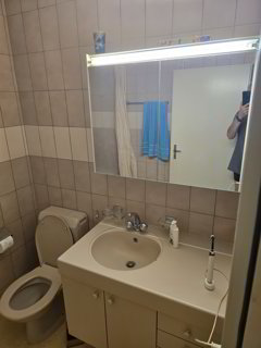 gut gelegene 3.5-Zimmerwohnung im 1. OG 1/5