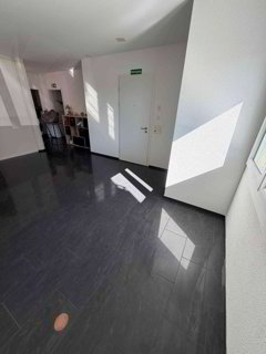 undefined 1/3