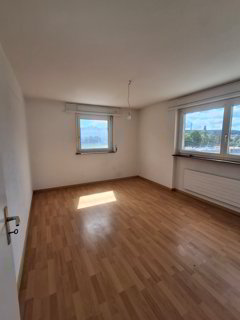 Appartement à louer, 73 Rue de la Charrière (La Chaux-de-Fonds, Suisse) 1/5