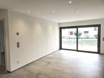 A louer magnifique appart. de 2,5 pièces dans immeuble comme neuf... 1/5