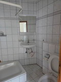 Studio avec cuisine neuve au coeur de la vieille ville 1/3