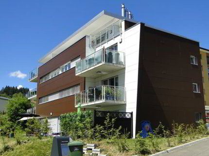 Appartement de 4 pièces avec balcon 1/3