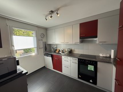 Grosszügiges Eckeinfamilienhaus mit 160m2 Wohnfläche. 1/5