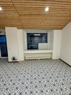 Local commercial d environ 30 m2 à Sainte-Croix 1/5