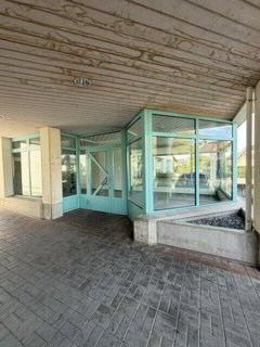 Surface commerciale de ~80 m²au rez à vendre à Bassecourt 1/5