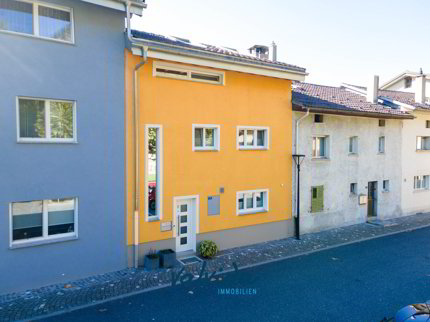Ein Raumwunder der Extraklasse - hochwertig saniertes 5.5-Zimmer-Reihenhaus in Gampel 1/5