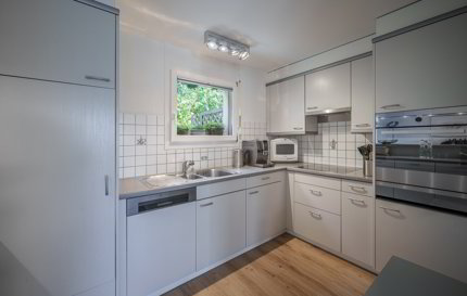 Familienfreundliches Doppeleinfamilienhaus zu verkaufen 1/5