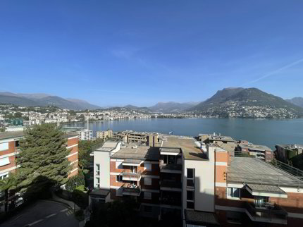 Spazioso appartamento con vista panoramica e piscina 1/5