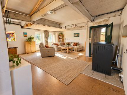 Maison mitoyenne de 7 pièces en vente à Villars-Tiercelin - 190 m² 1/5