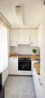 3.5 Zimmerwohnung SUPER ZENTRAL 1/3