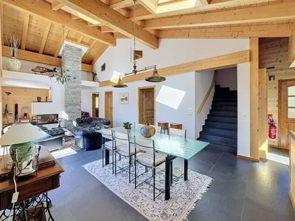 CHALET DE 15,5 PIÈCES COMPOSÉ DE TROIS APPARTEMENTS INDÉPENDANTS 1/5