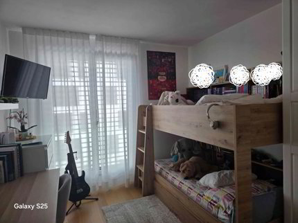 undefined 1/5
