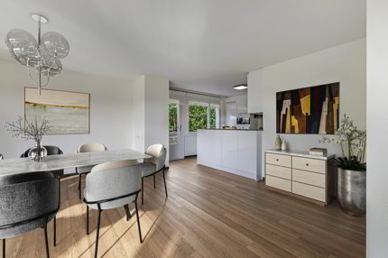 Maison individuelle de 8.5 pièces en vente à Binningen - 320 m² 1/5
