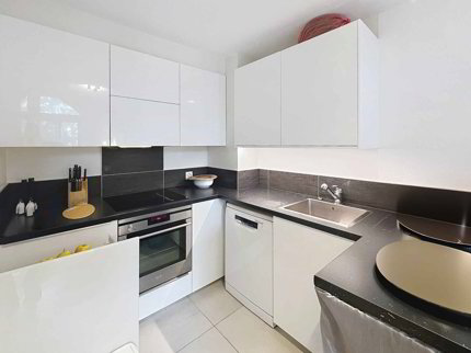 Agréable appartement lumineux avec duplex 1/5