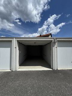 Garage / box 1/3