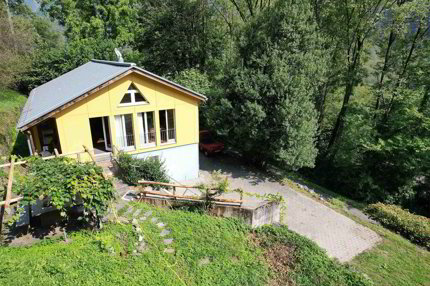 Maison individuelle de 5.5 pièces en vente à Cama - 186 m² 1/5