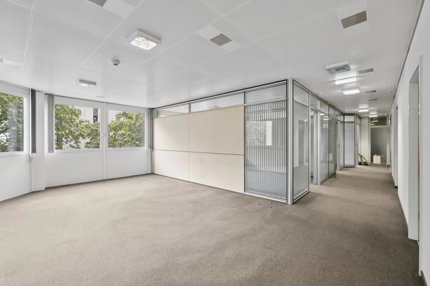 Bureaux privatifs flexibles de 10 m² aux Charmilles 1/5