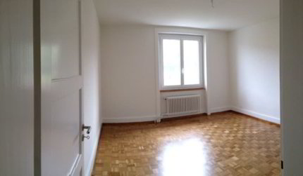 Appartement de 4 pièces avec balcon et vue dégagée sur la verdure 1/5