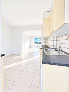 Appartement de 4 pièces en location à La Chaux-de-Fonds 1/5
