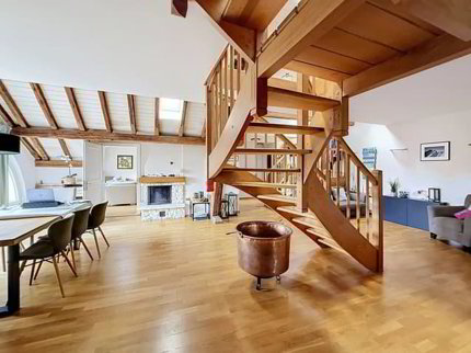 Appartement avec cachet, spacieux et lumineux, avec balcon 1/5