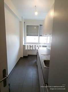 Appartement de 2.5 pièces au 5ème étage 1/5