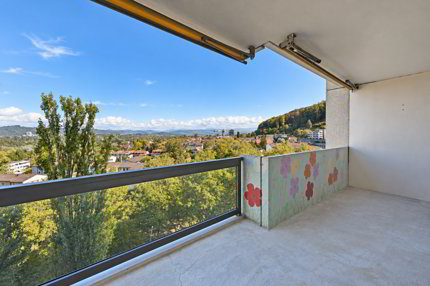 Helle 3-Zimmerwohnung mit Berg- und Stadtblick inklusive Einstellplatz 1/5