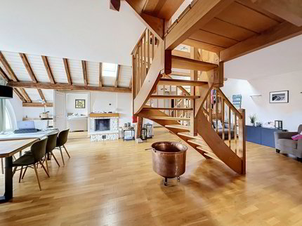 Appartement avec cachet, spacieux et lumineux, avec balcon 1/5