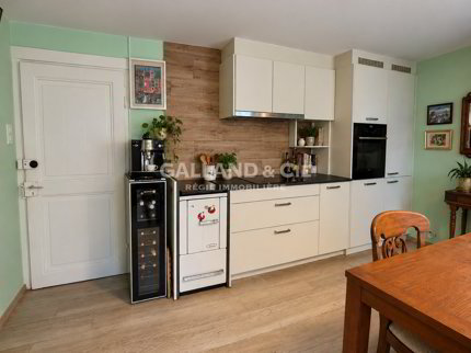 Appartement de 3,5 pièces avec jardin privatif 1/5