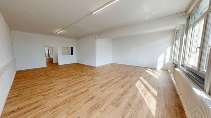 Zwei attraktive Mietobjekte für Büro, Atelier und Gewerbe 1/5