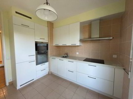 Exclusivité - Bel attique de 4 pièces avec terrasse de 110 m2 1/5